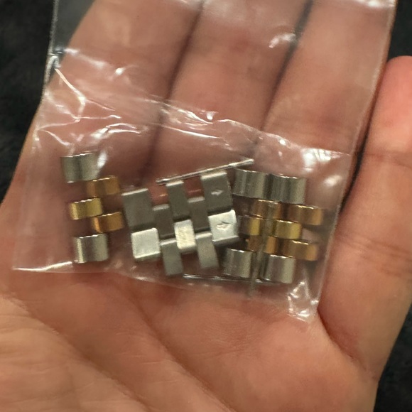 Michael Kors Silver Multicolor Stainless Steel Lexington MK5735 Women's watch - Picture 6 of 10